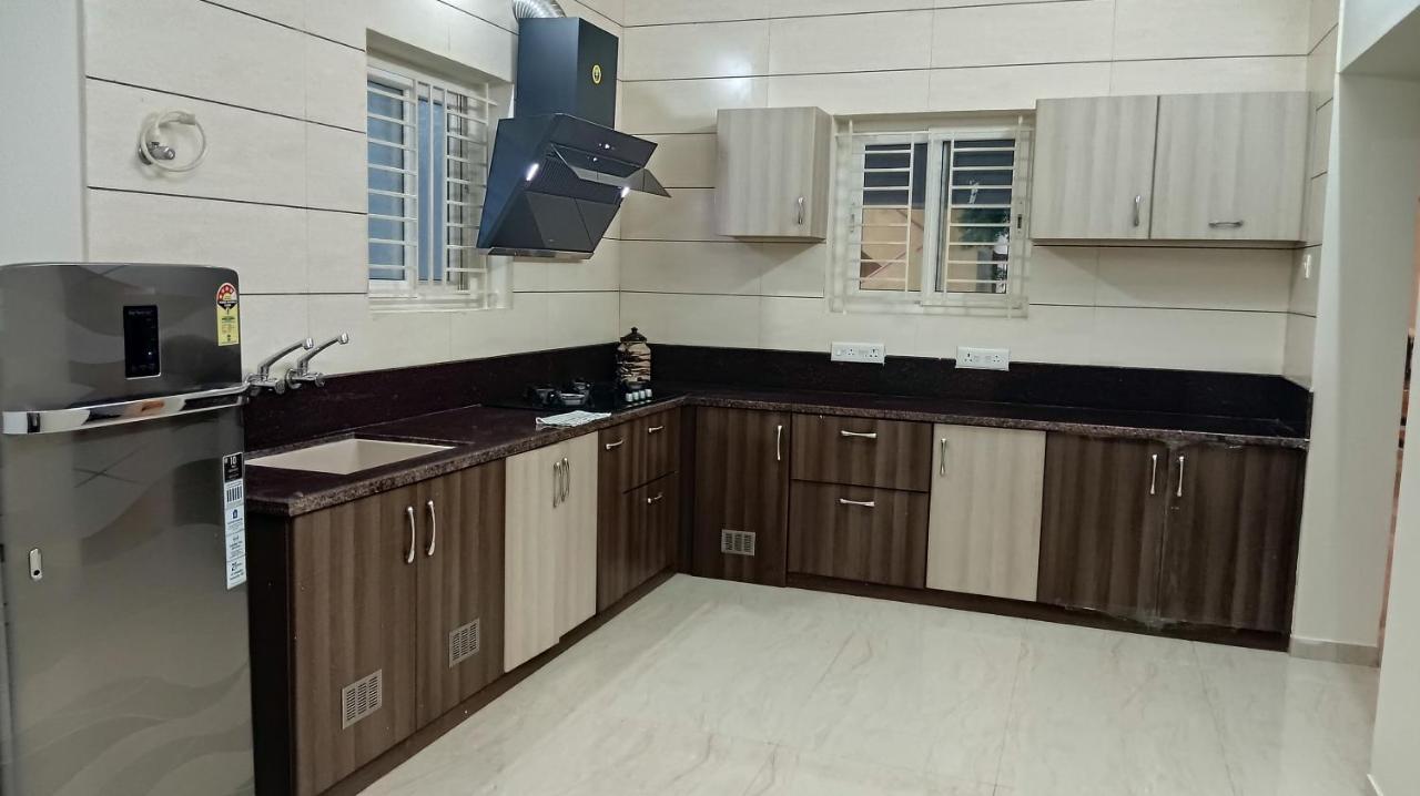 Shi'S Vilva - The Bungalow In Coimbatore - Near Airport, Kmch, Codesia Kültér fotó